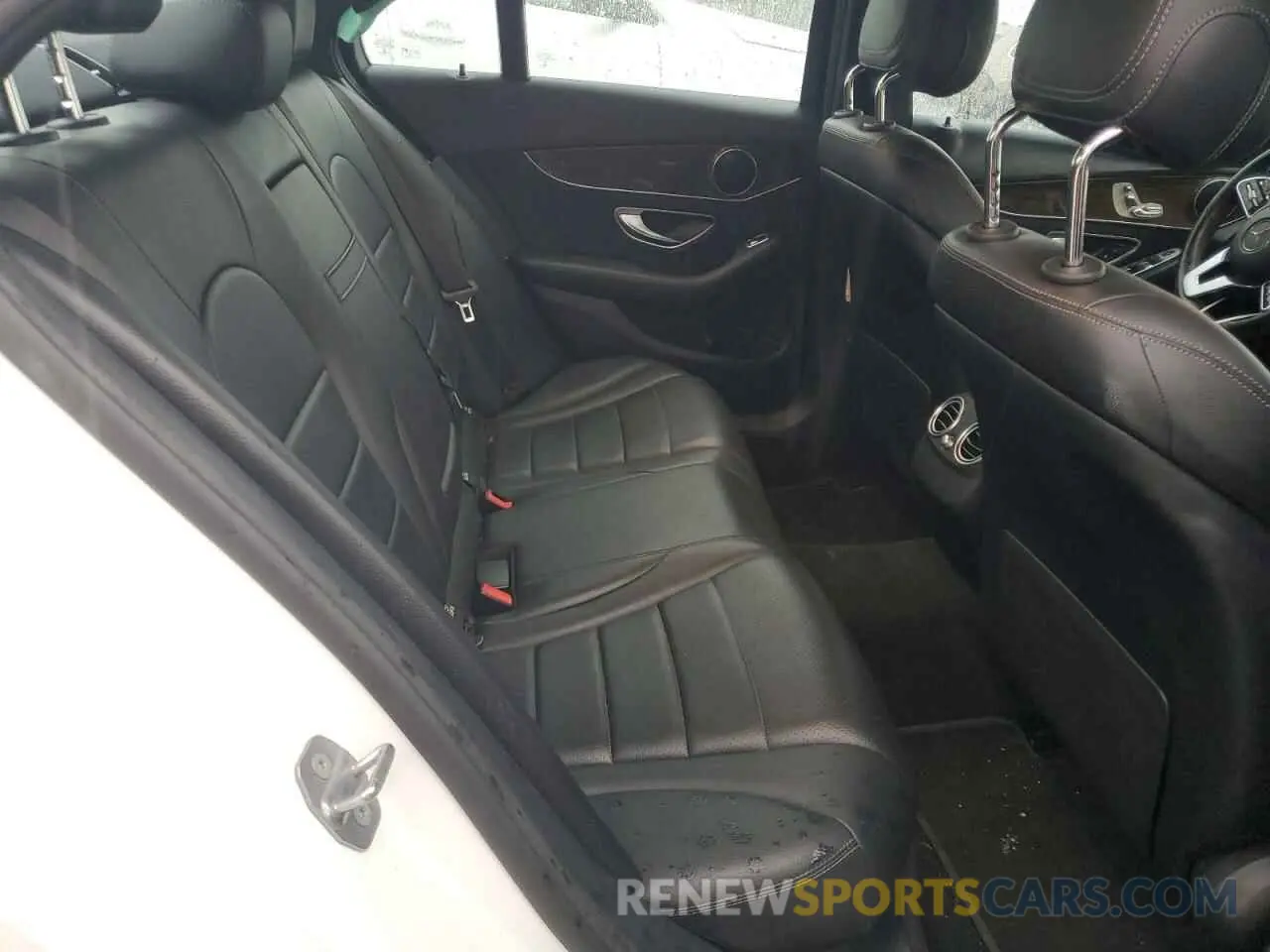 10 fotografías del automóvil dañado 55SWF8DB3KU294029 MERCEDES-BENZ C-CLASS 2019