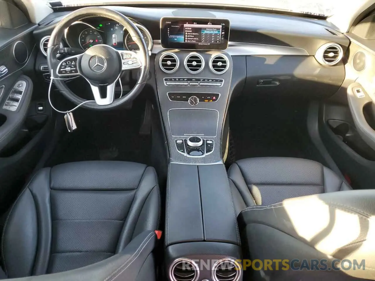 8 fotografías del automóvil dañado 55SWF8DB4KU306902 MERCEDES-BENZ C-CLASS 2019