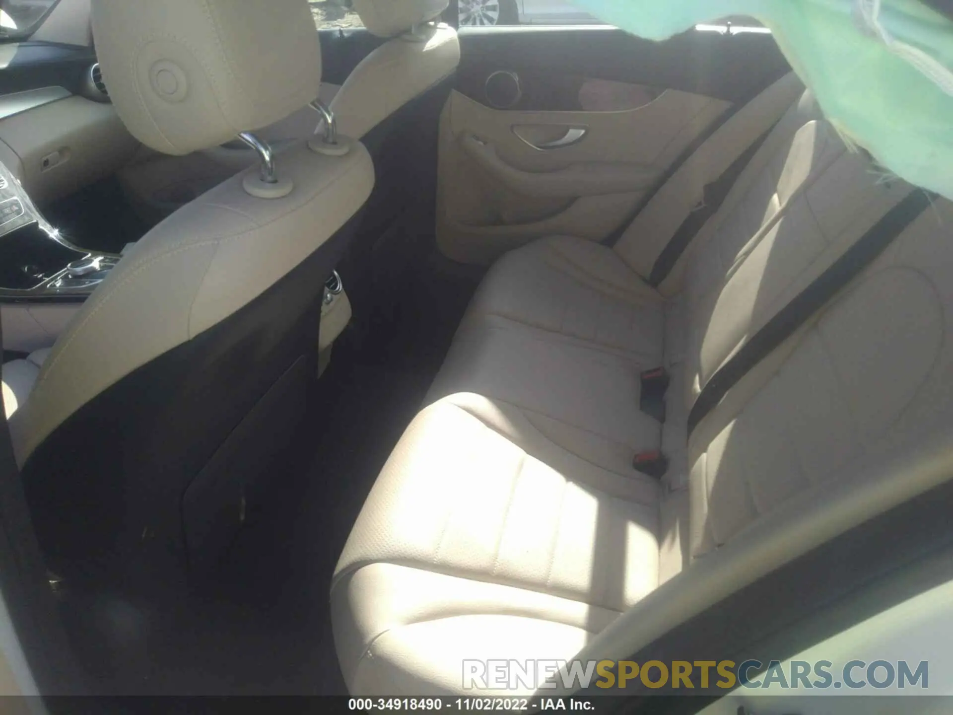 8 fotografías del automóvil dañado 55SWF8DB5KU295229 MERCEDES-BENZ C-CLASS 2019