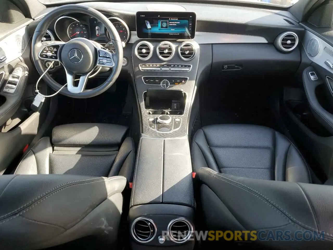 8 fotografías del automóvil dañado 55SWF8DB5KU316936 MERCEDES-BENZ C-CLASS 2019