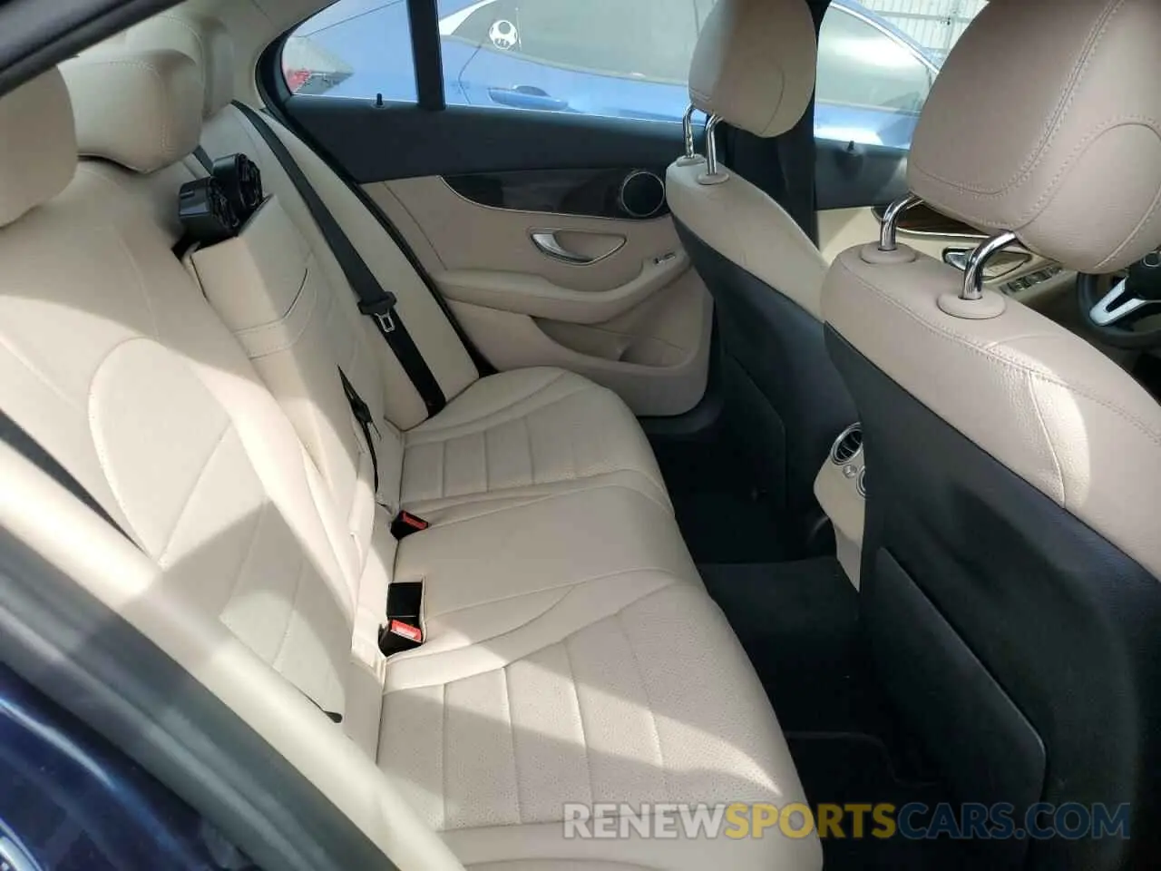 10 fotografías del automóvil dañado 55SWF8DB6KU297006 MERCEDES-BENZ C-CLASS 2019
