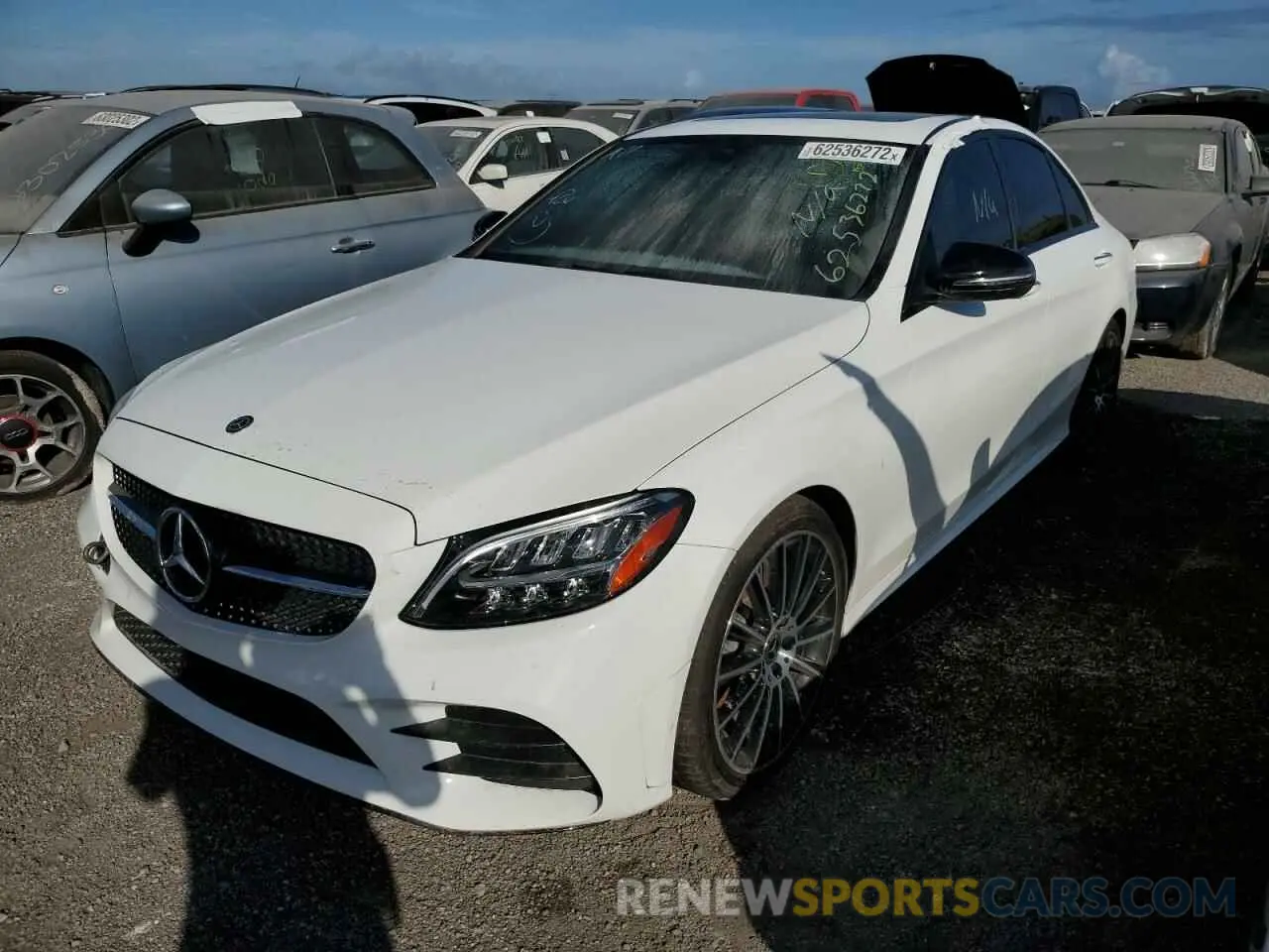 2 fotografías del automóvil dañado 55SWF8DB6KU310188 MERCEDES-BENZ C-CLASS 2019