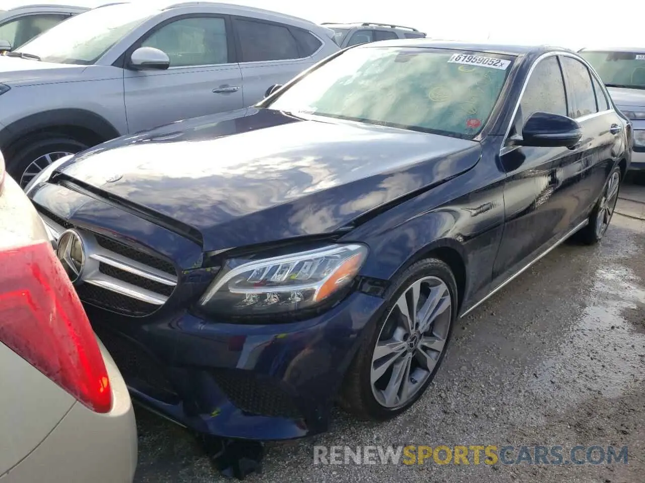 2 fotografías del automóvil dañado 55SWF8DB7KU299332 MERCEDES-BENZ C-CLASS 2019