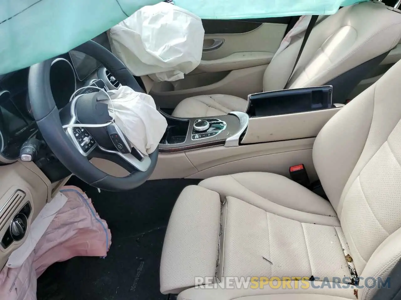 5 fotografías del automóvil dañado 55SWF8DB7KU301564 MERCEDES-BENZ C-CLASS 2019