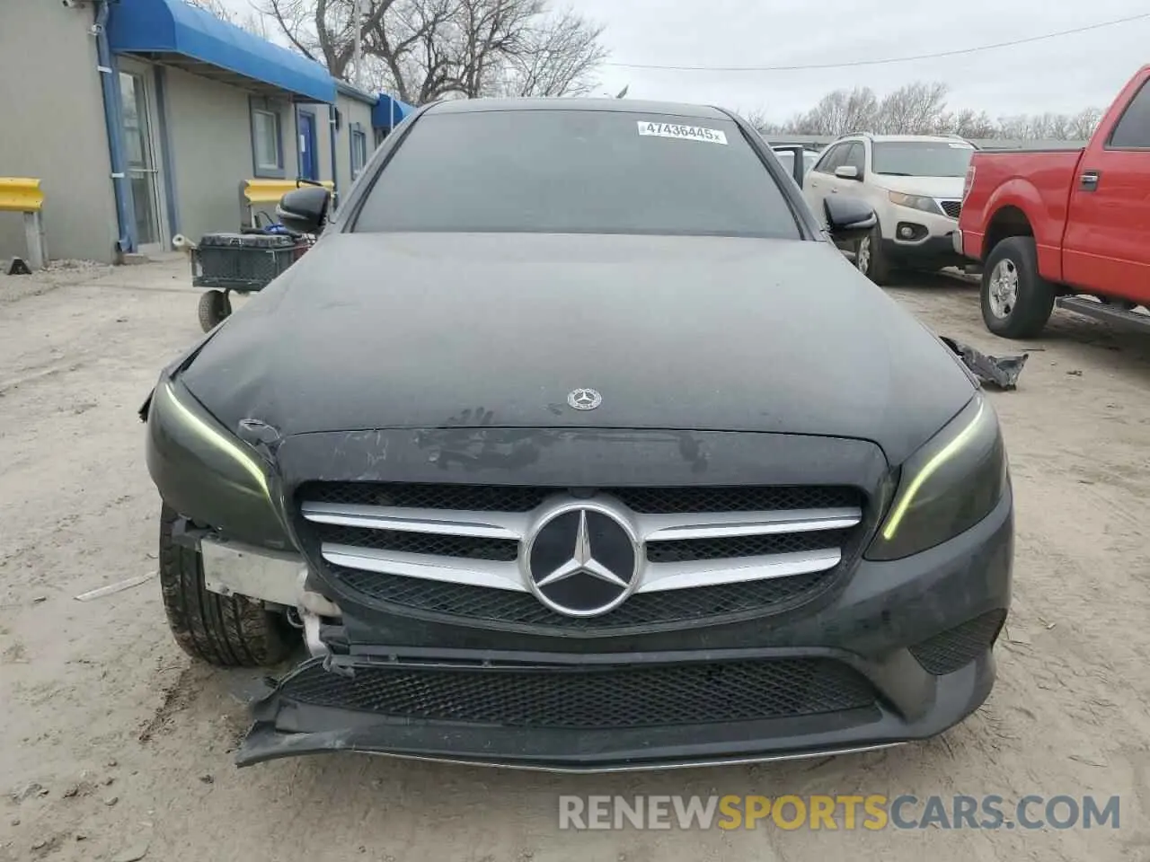 5 fotografías del automóvil dañado 55SWF8DB8KU293605 MERCEDES-BENZ C-CLASS 2019