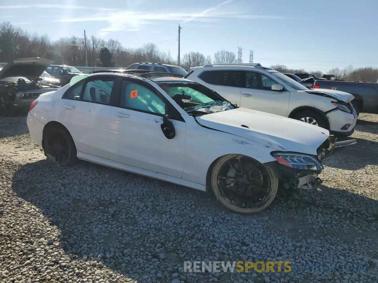 4 fotografías del automóvil dañado 55SWF8DB8KU306868 MERCEDES-BENZ C-CLASS 2019