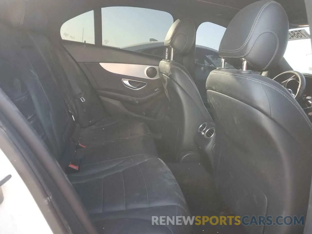 10 fotografías del automóvil dañado 55SWF8DB9KU285593 MERCEDES-BENZ C-CLASS 2019