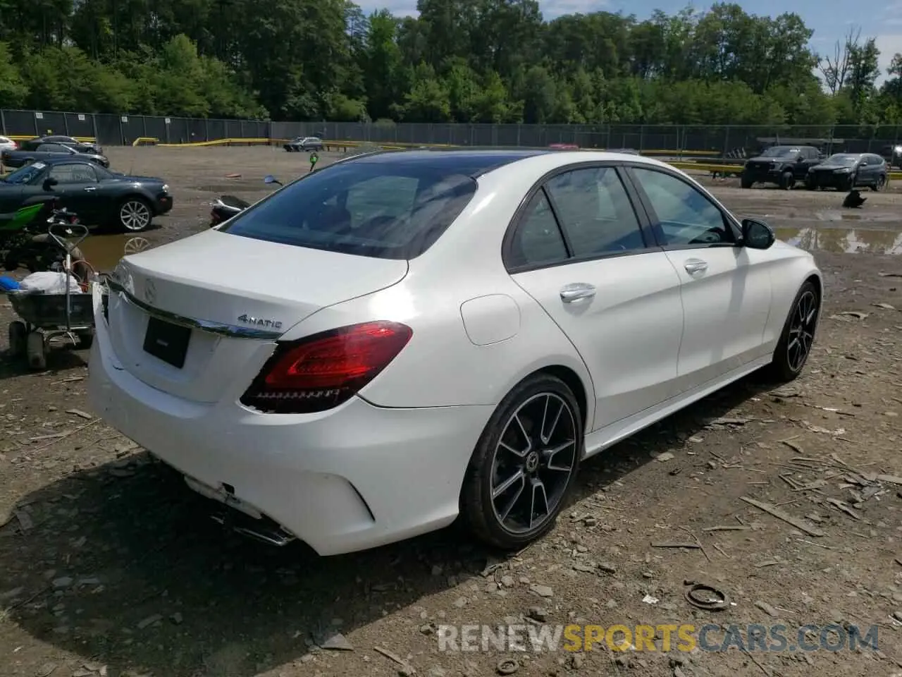 4 fotografías del automóvil dañado 55SWF8EB1KU316222 MERCEDES-BENZ C-CLASS 2019