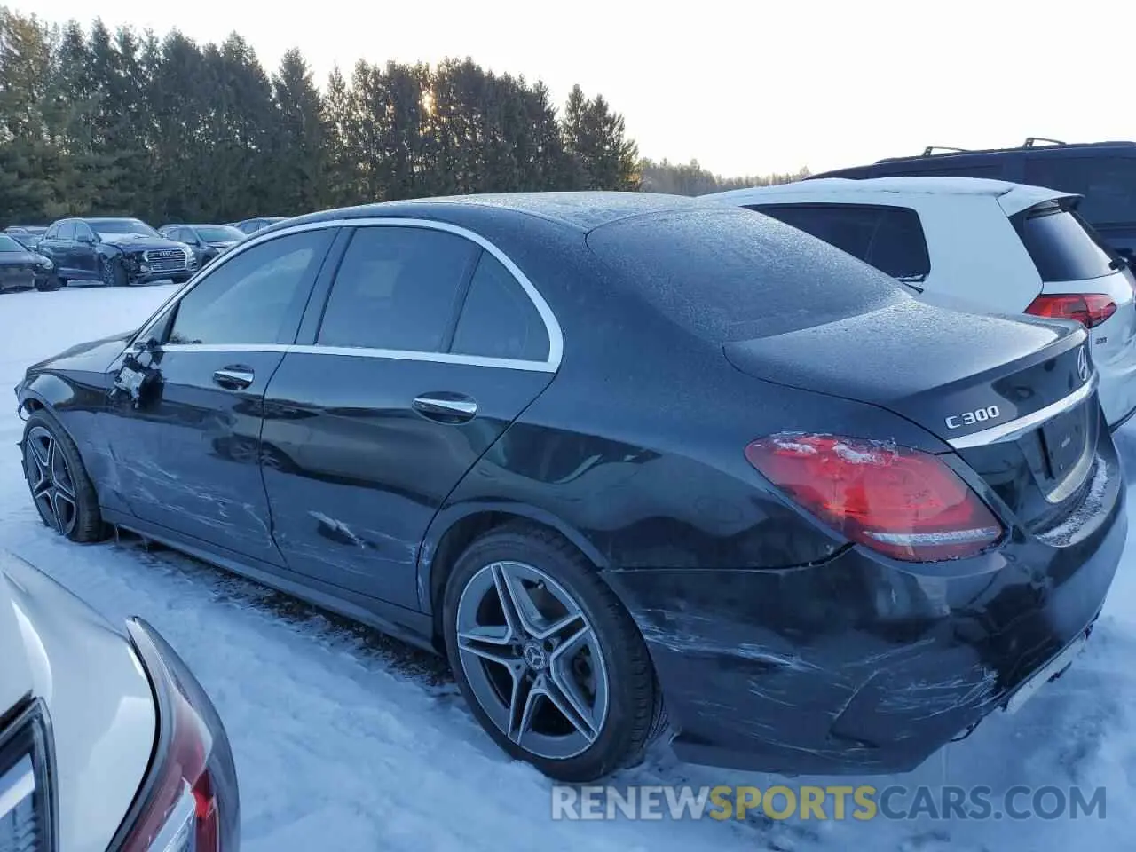 2 fotografías del automóvil dañado 55SWF8EB3KU316349 MERCEDES-BENZ C-CLASS 2019