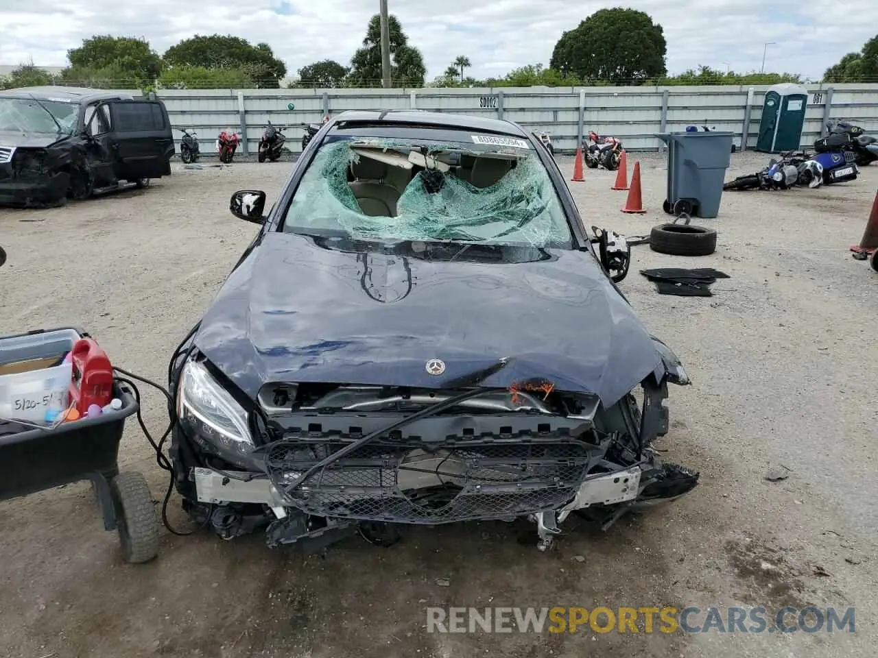5 fotografías del automóvil dañado 55SWF8EB4KU304923 MERCEDES-BENZ C-CLASS 2019