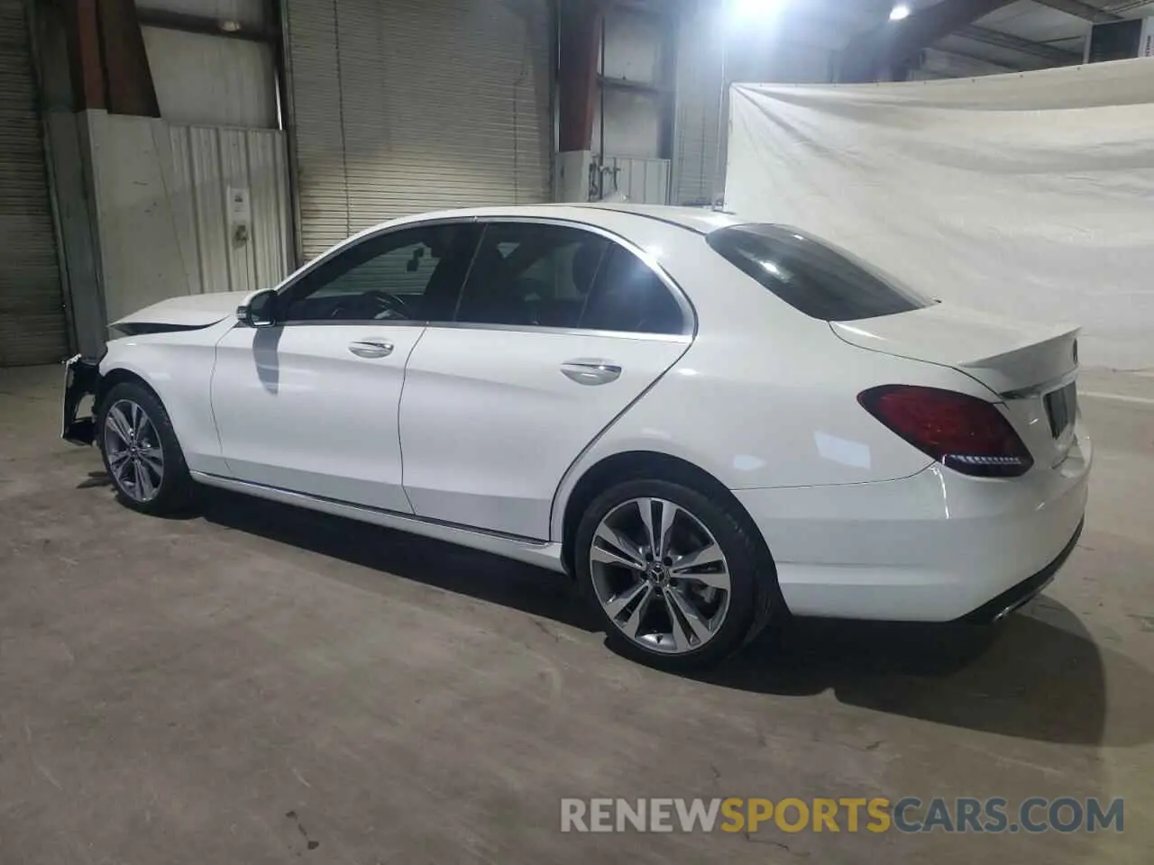 2 fotografías del automóvil dañado 55SWF8EB5KU300735 MERCEDES-BENZ C-CLASS 2019