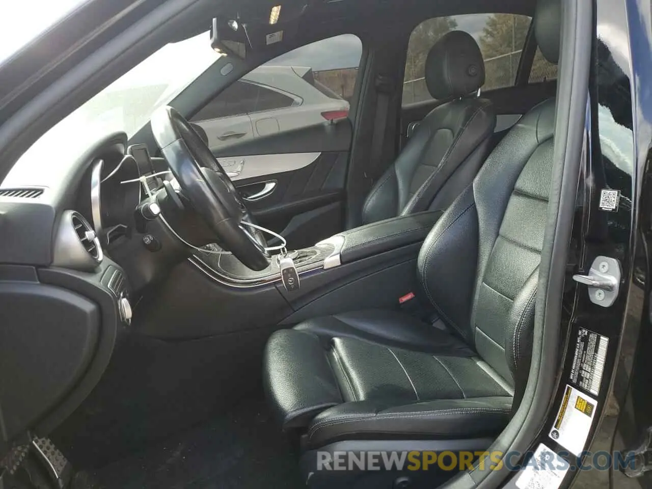 7 fotografías del automóvil dañado 55SWF8EBXKU299162 MERCEDES-BENZ C-CLASS 2019