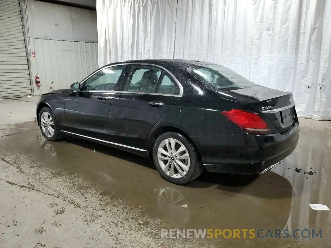 2 fotografías del automóvil dañado 55SWF8EBXKU301279 MERCEDES-BENZ C-CLASS 2019