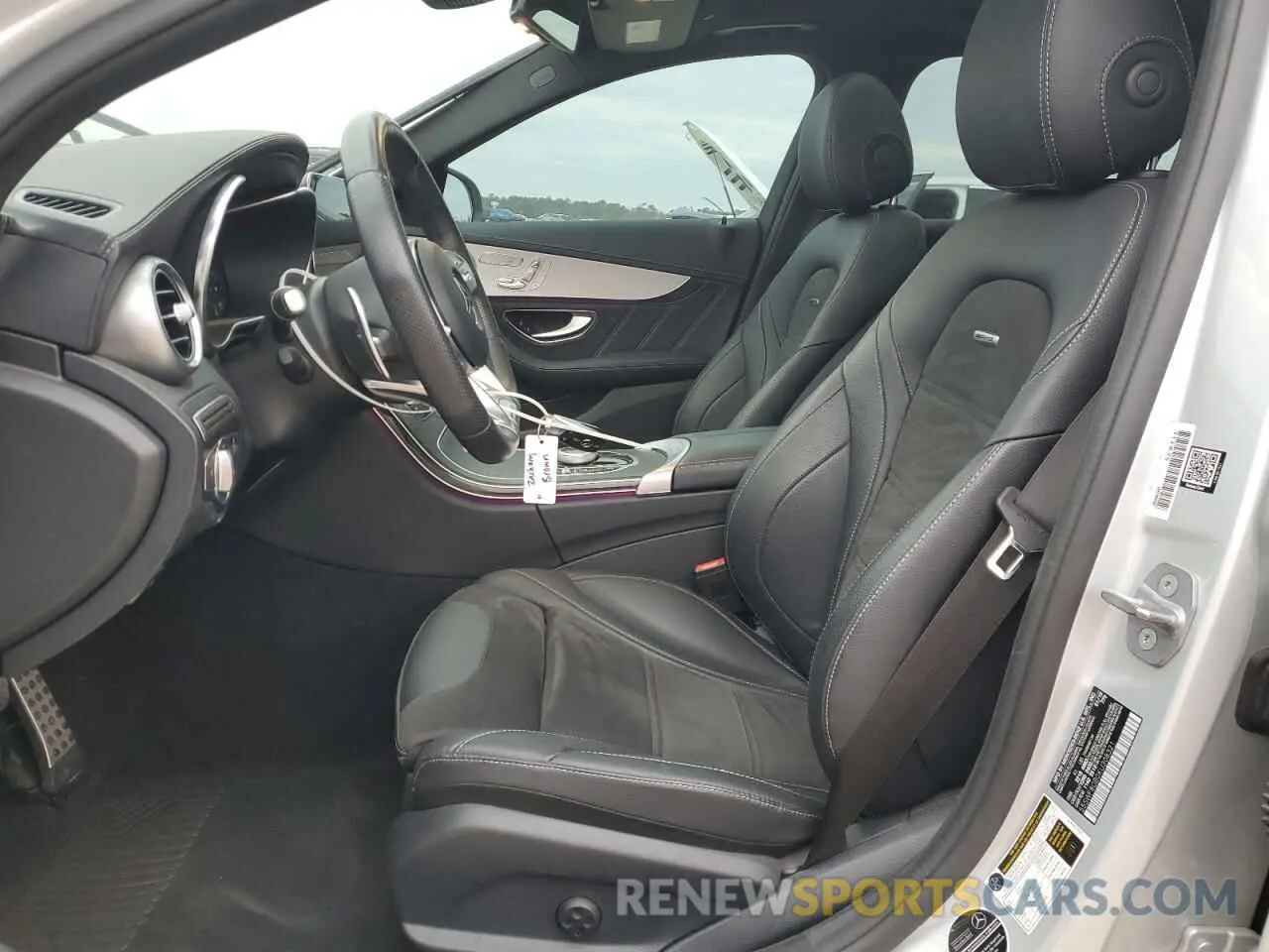 7 fotografías del automóvil dañado 55SWF8GB0KU308321 MERCEDES-BENZ C-CLASS 2019