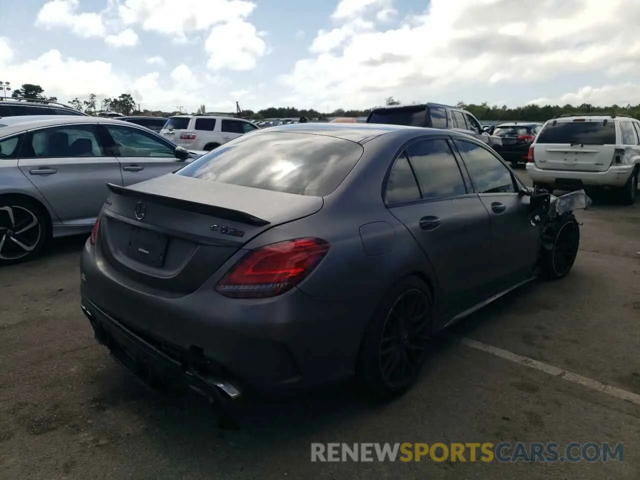 4 fotografías del automóvil dañado 55SWF8HB0KU277621 MERCEDES-BENZ C-CLASS 2019