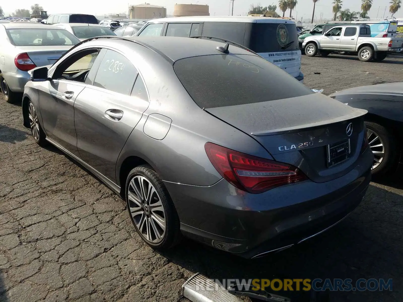 3 fotografías del automóvil dañado WDDSJ4EB7KN717854 MERCEDES-BENZ C CLASS 2019