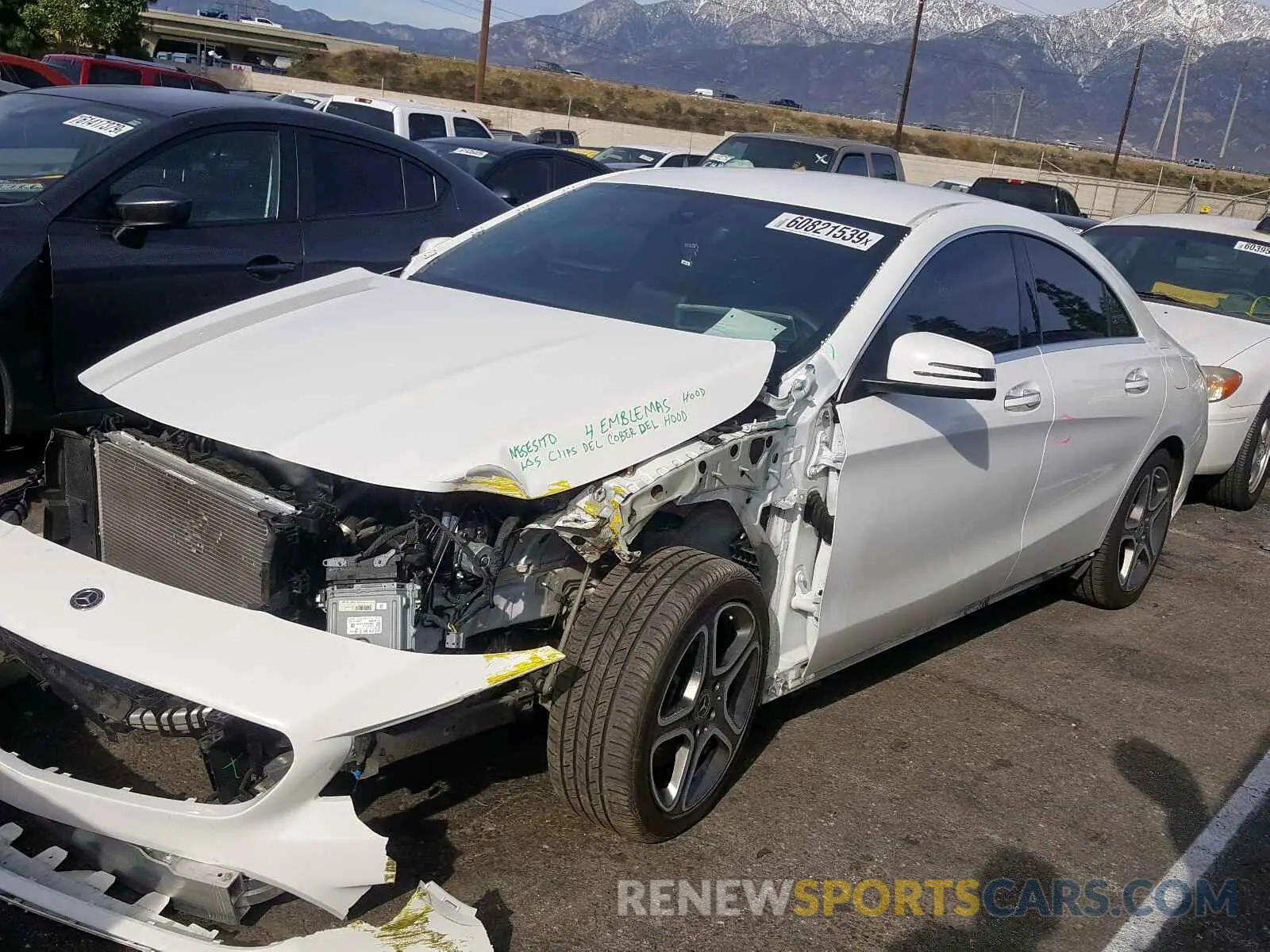 2 fotografías del automóvil dañado WDDSJ4EB9KN767462 MERCEDES-BENZ C CLASS 2019