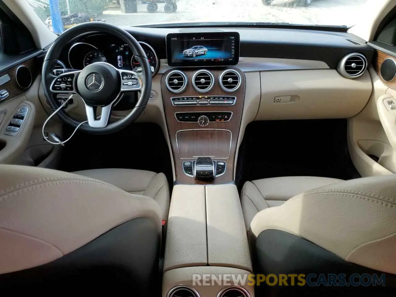 8 fotografías del automóvil dañado WDDWF8DB1KR481108 MERCEDES-BENZ C-CLASS 2019