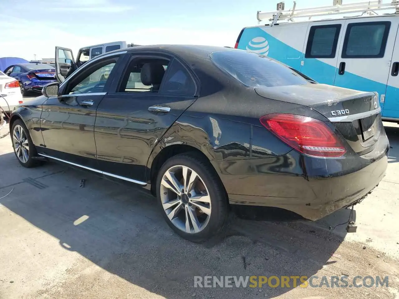 2 fotografías del automóvil dañado WDDWF8DB1KR483148 MERCEDES-BENZ C-CLASS 2019