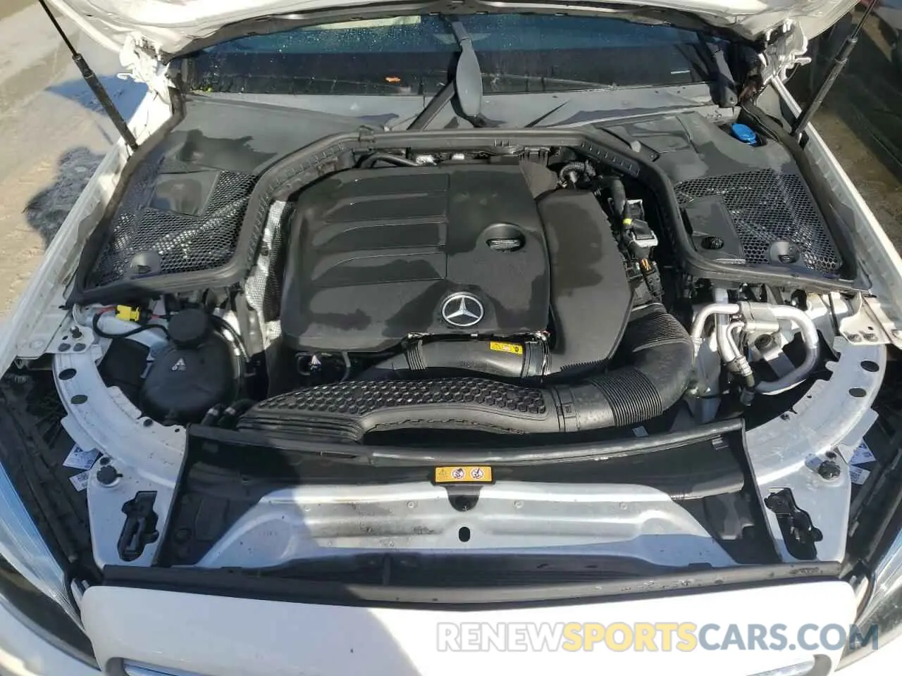 11 fotografías del automóvil dañado WDDWF8DB7KR461512 MERCEDES-BENZ C-CLASS 2019