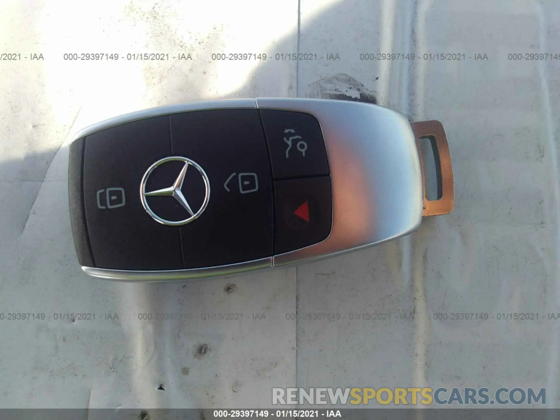 11 fotografías del automóvil dañado WDDWF8DBXKR502649 MERCEDES-BENZ C-CLASS 2019