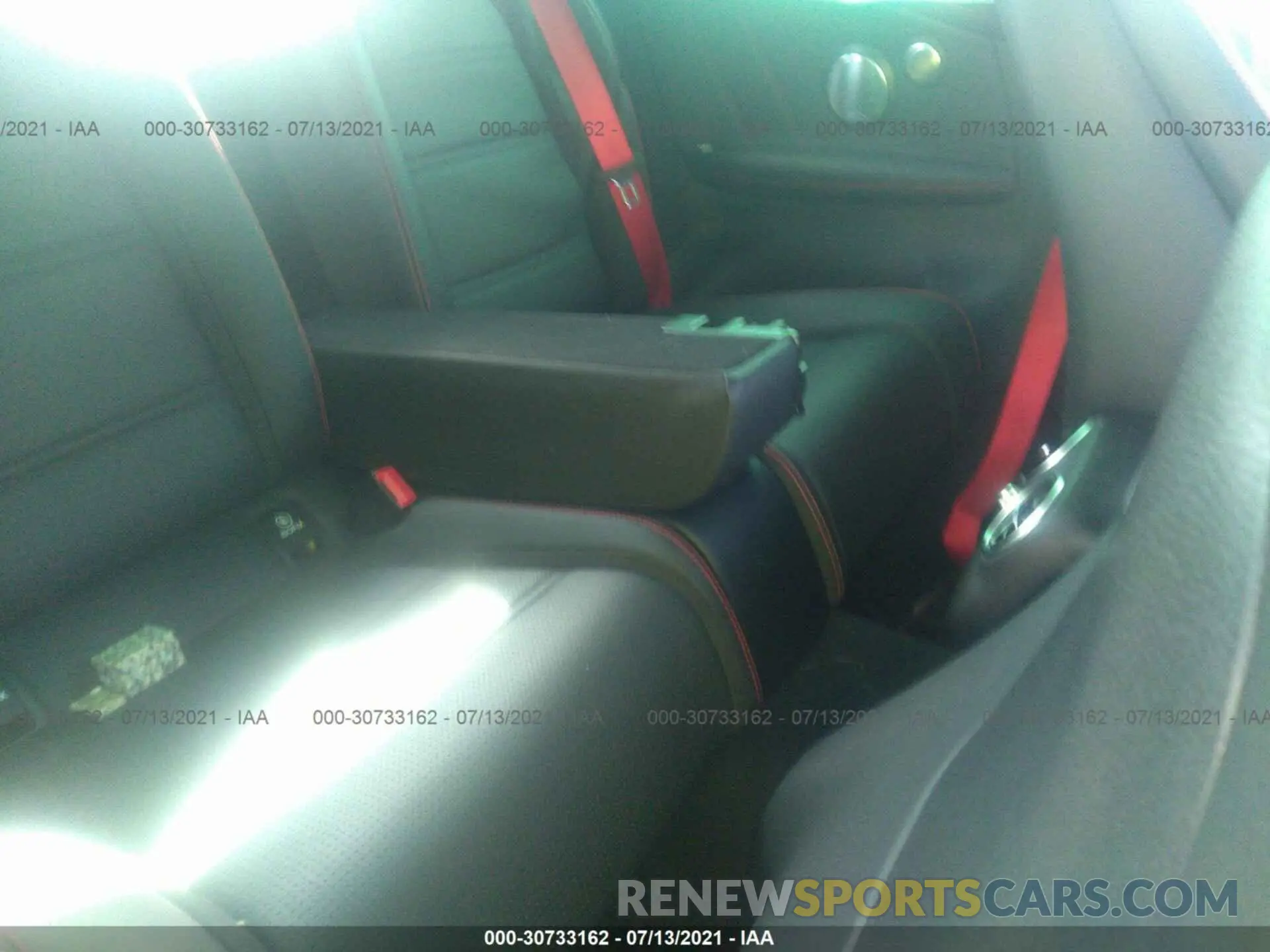 8 fotografías del automóvil dañado WDDWJ6EB3KF913765 MERCEDES-BENZ C-CLASS 2019