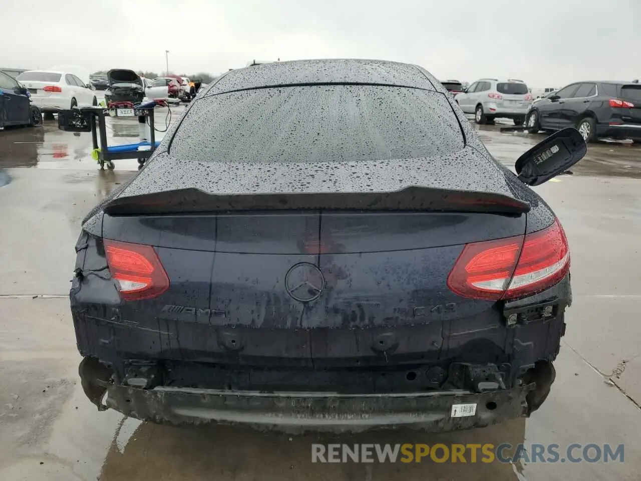6 fotografías del automóvil dañado WDDWJ6EB6KF813014 MERCEDES-BENZ C-CLASS 2019