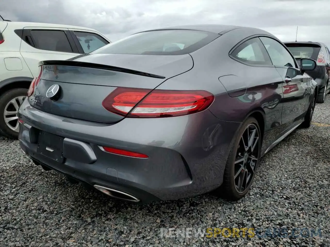 4 fotografías del automóvil dañado WDDWJ8DB0KF848175 MERCEDES-BENZ C-CLASS 2019