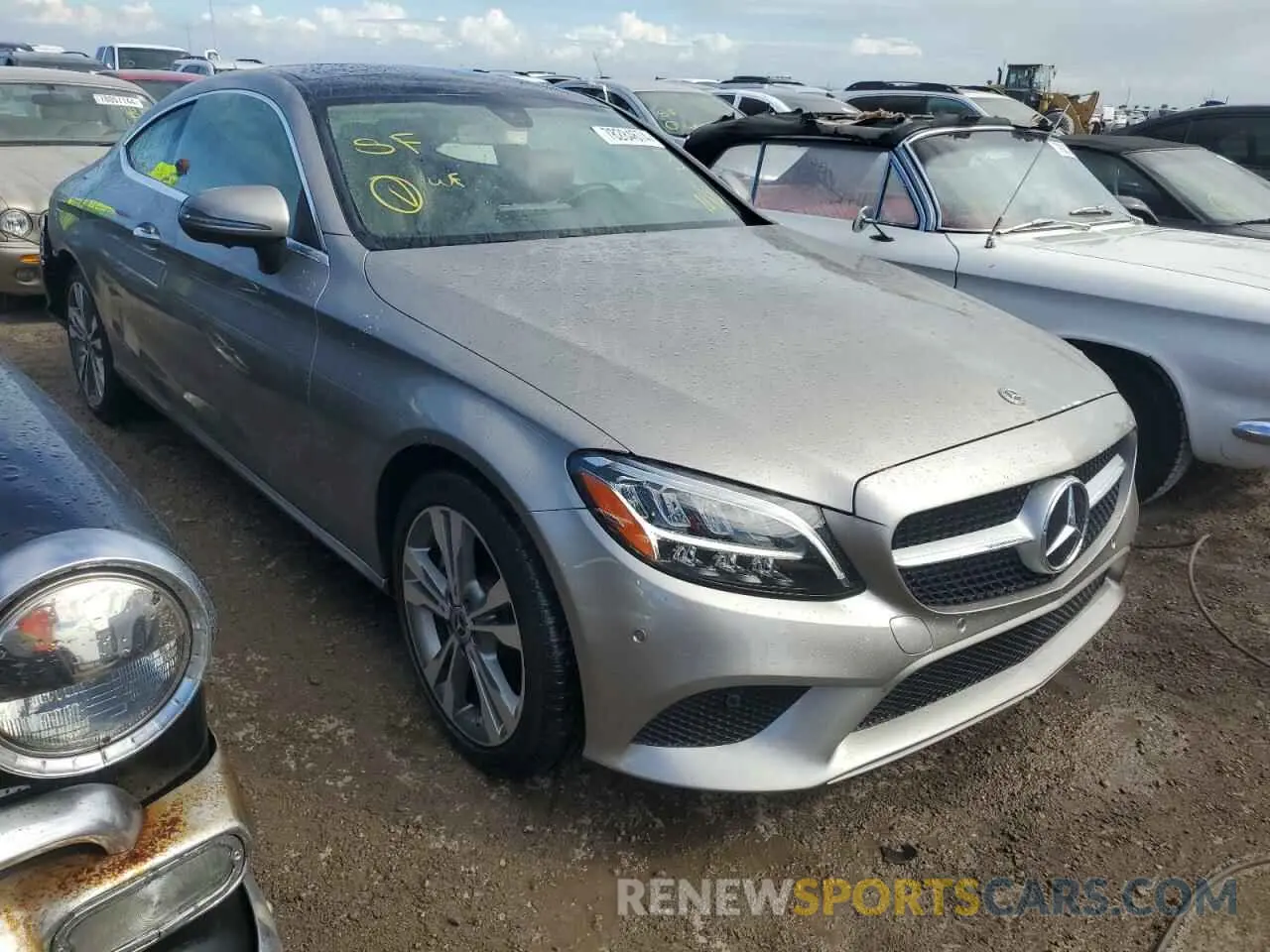 4 fotografías del automóvil dañado WDDWJ8DB2KF777626 MERCEDES-BENZ C-CLASS 2019