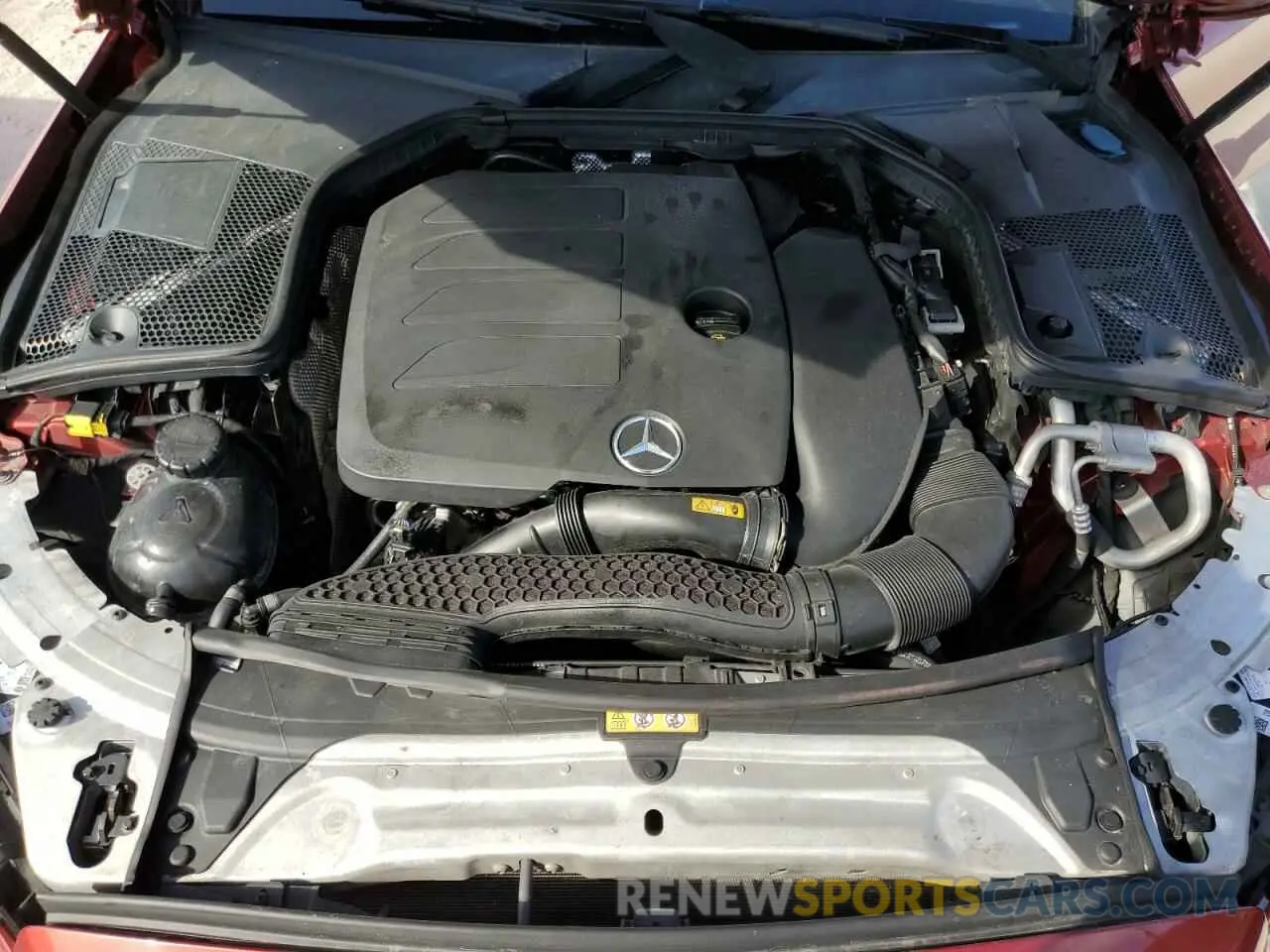 11 fotografías del automóvil dañado WDDWJ8DB2KF811645 MERCEDES-BENZ C-CLASS 2019