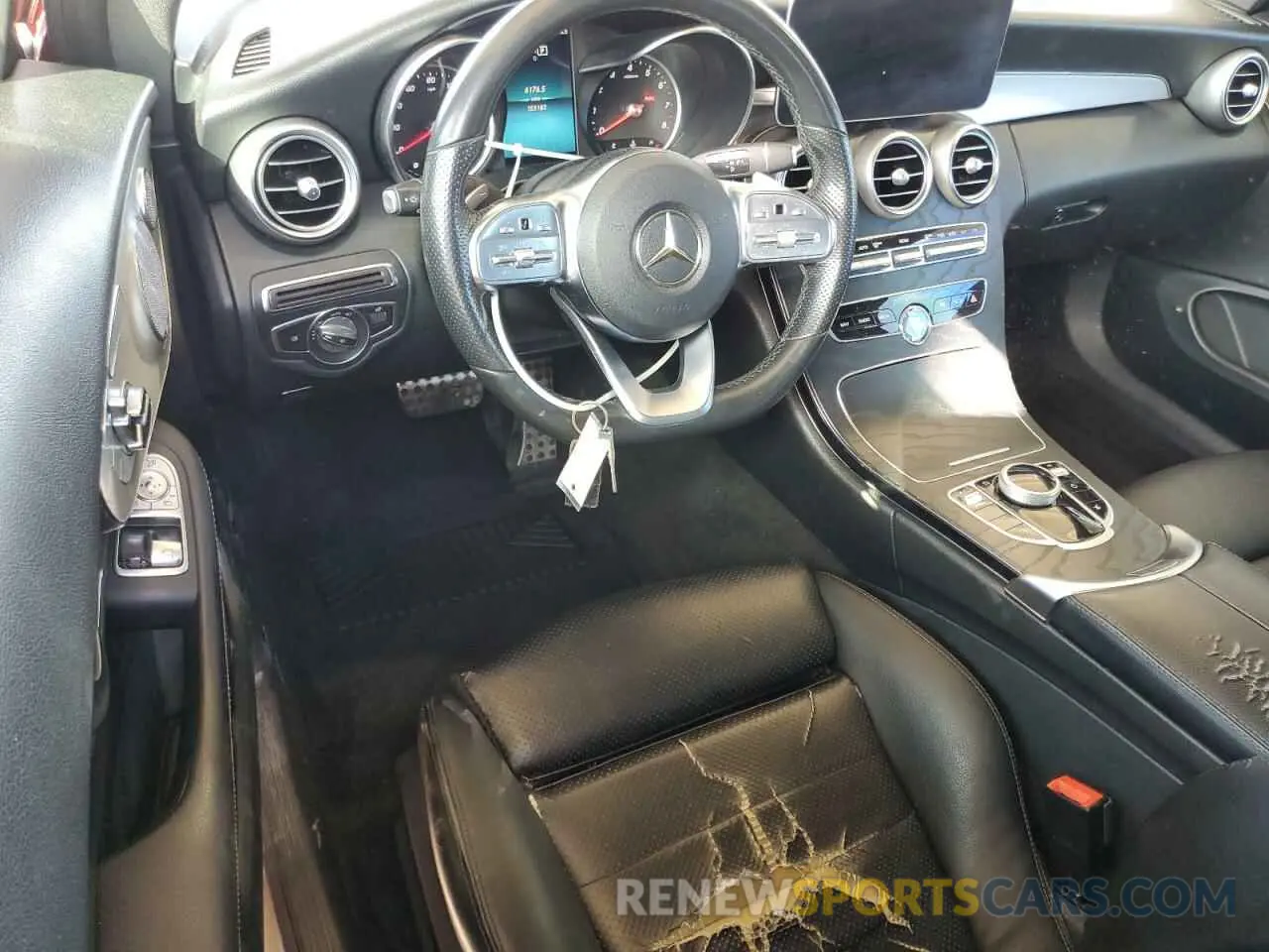 8 fotografías del automóvil dañado WDDWJ8DB2KF811645 MERCEDES-BENZ C-CLASS 2019