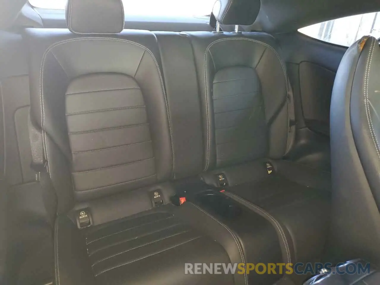 10 fotografías del automóvil dañado WDDWJ8DB5KF775370 MERCEDES-BENZ C-CLASS 2019