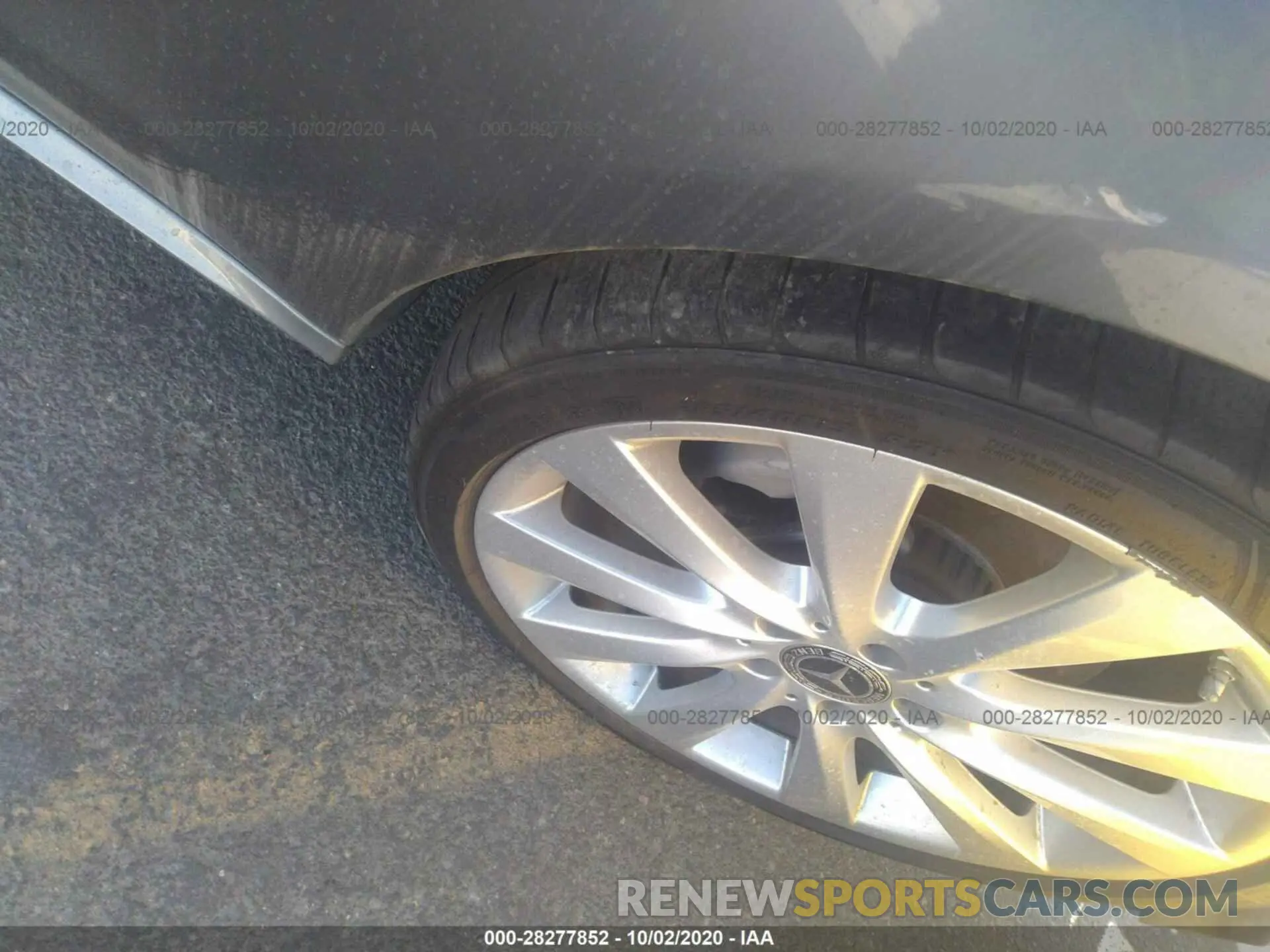 14 fotografías del automóvil dañado WDDWJ8DB6KF768184 MERCEDES-BENZ C-CLASS 2019