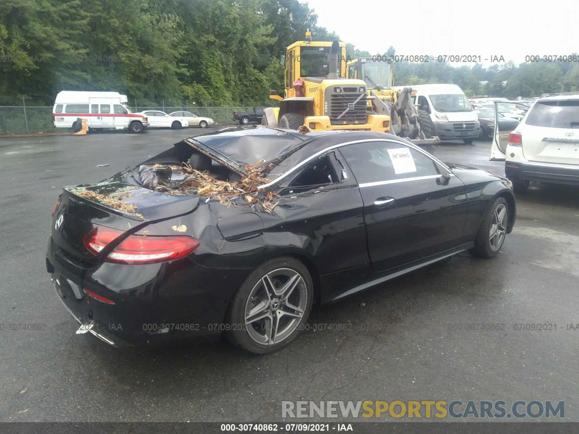 4 fotografías del automóvil dañado WDDWJ8EB2KF802460 MERCEDES-BENZ C-CLASS 2019