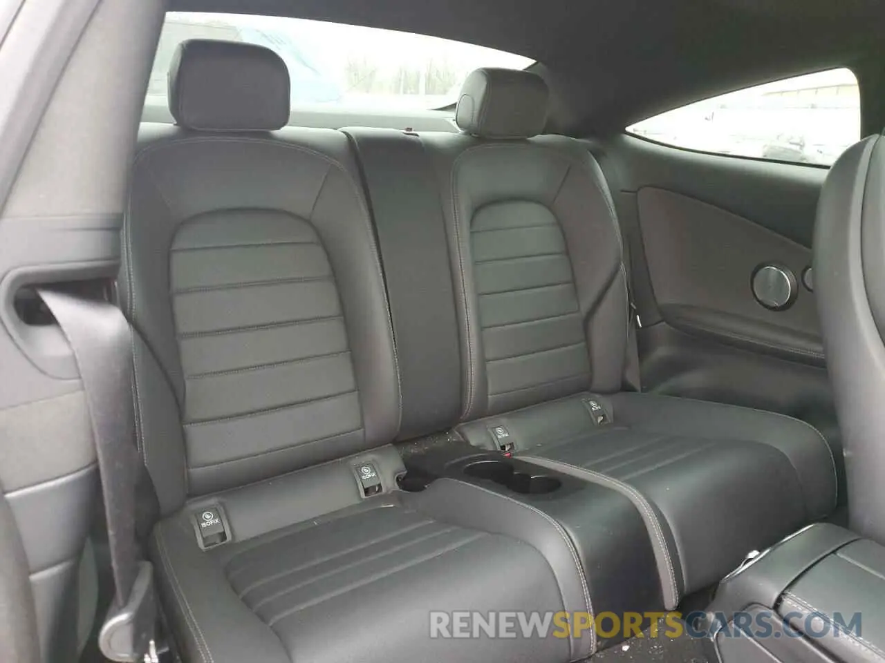 10 fotografías del automóvil dañado WDDWJ8EB6KF843271 MERCEDES-BENZ C-CLASS 2019