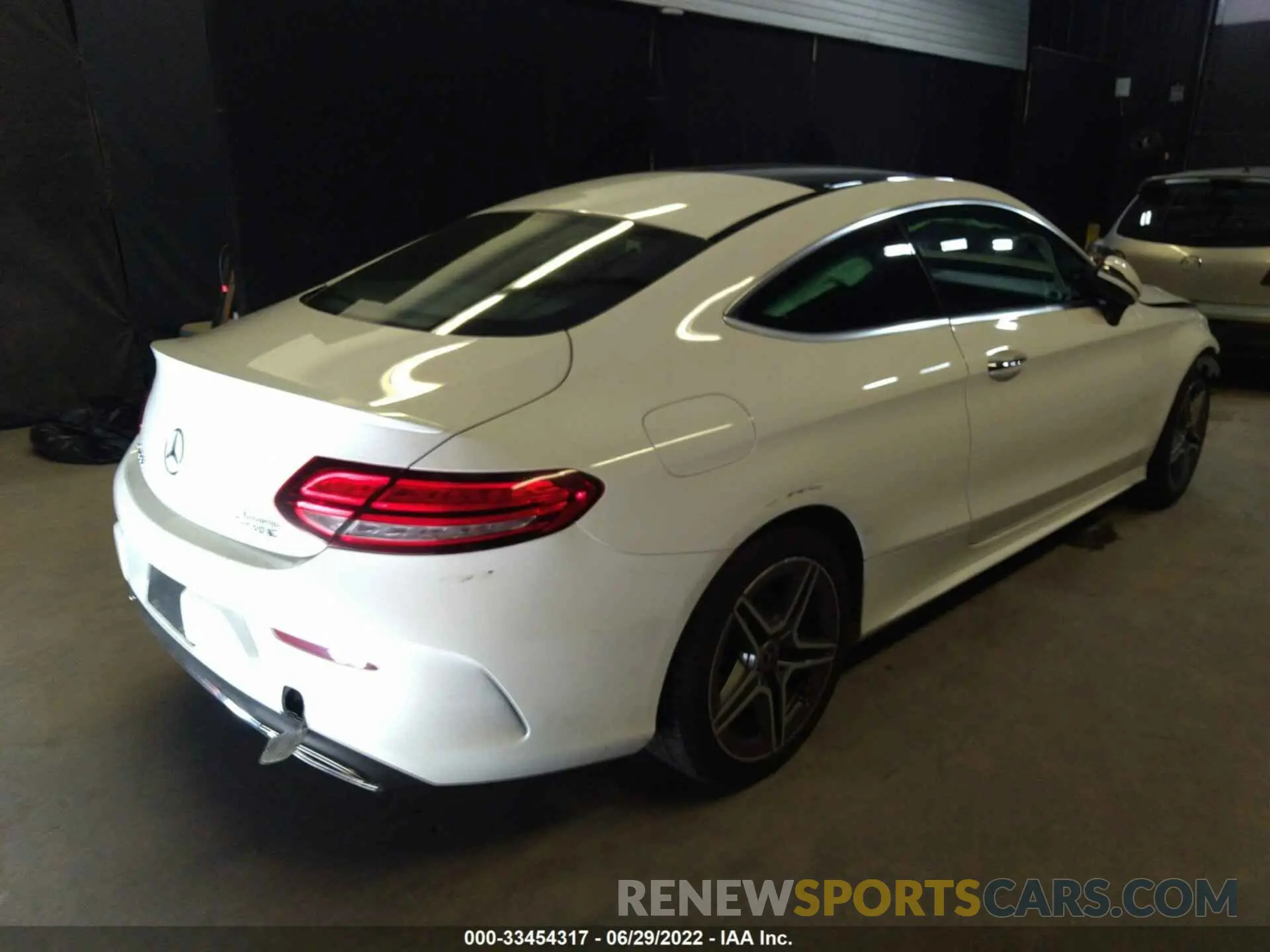 4 fotografías del automóvil dañado WDDWJ8EBXKF773922 MERCEDES-BENZ C-CLASS 2019