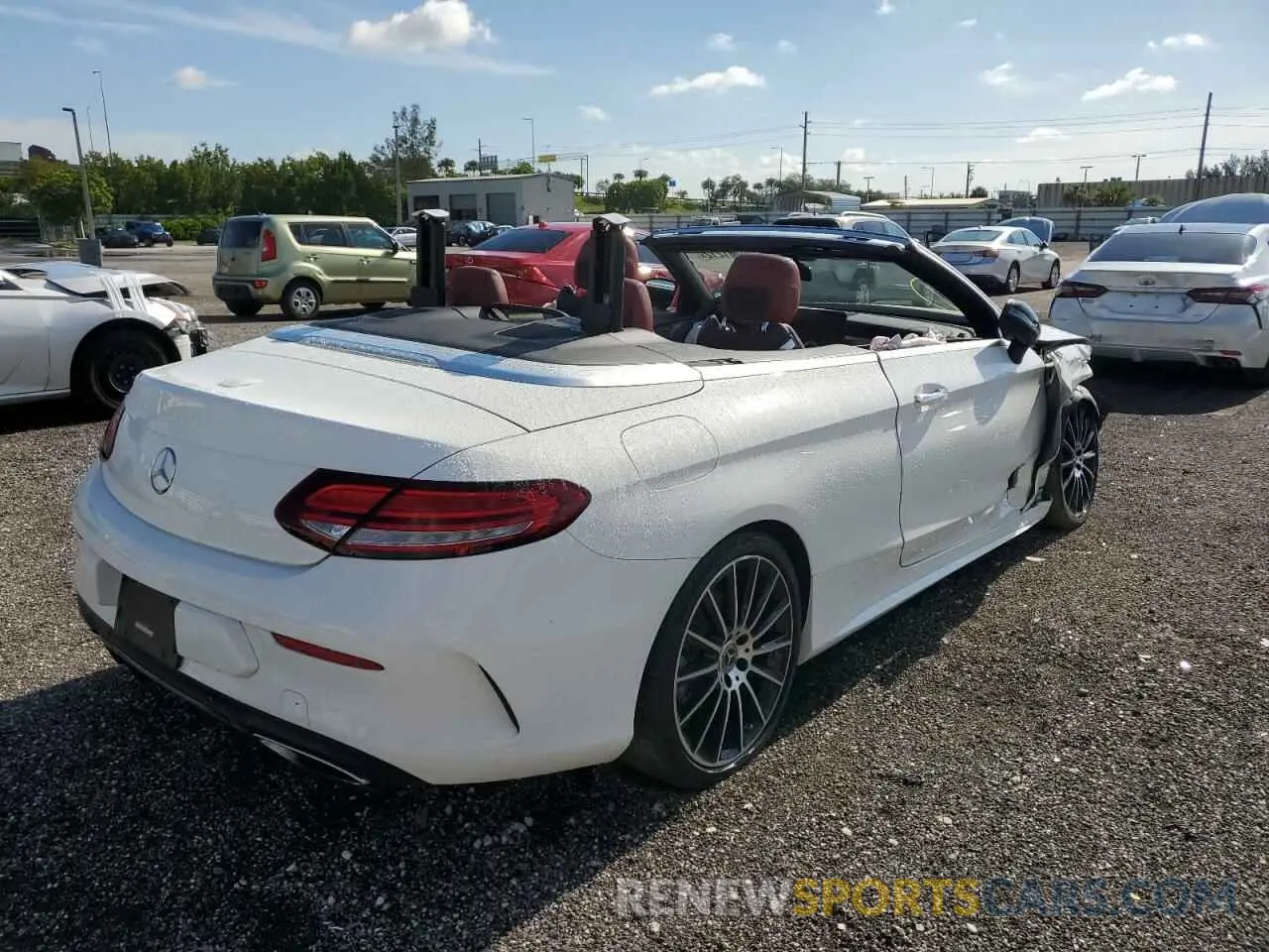 4 fotografías del automóvil dañado WDDWK8DB0KF844950 MERCEDES-BENZ C-CLASS 2019