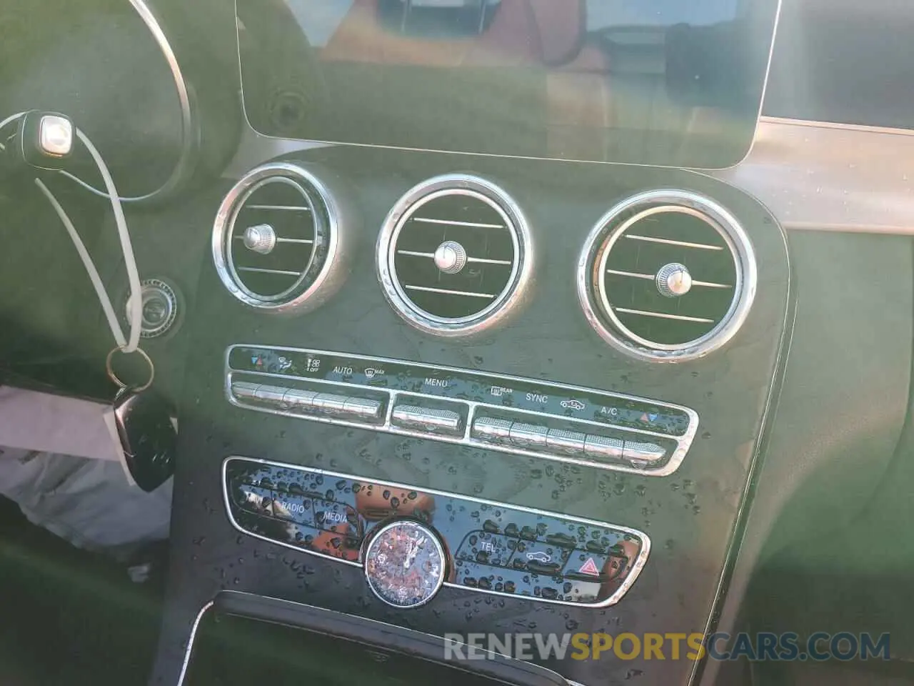 9 fotografías del automóvil dañado WDDWK8DB0KF844950 MERCEDES-BENZ C-CLASS 2019