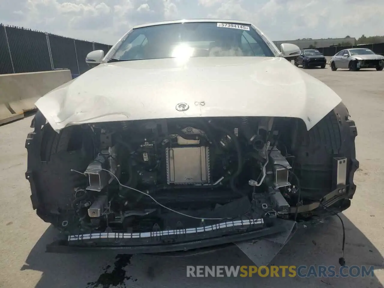 5 fotografías del automóvil dañado WDDWK8DB4KF796515 MERCEDES-BENZ C-CLASS 2019