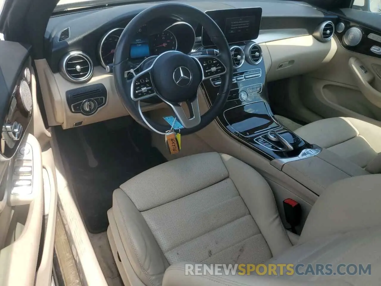 8 fotografías del automóvil dañado WDDWK8DB4KF796515 MERCEDES-BENZ C-CLASS 2019