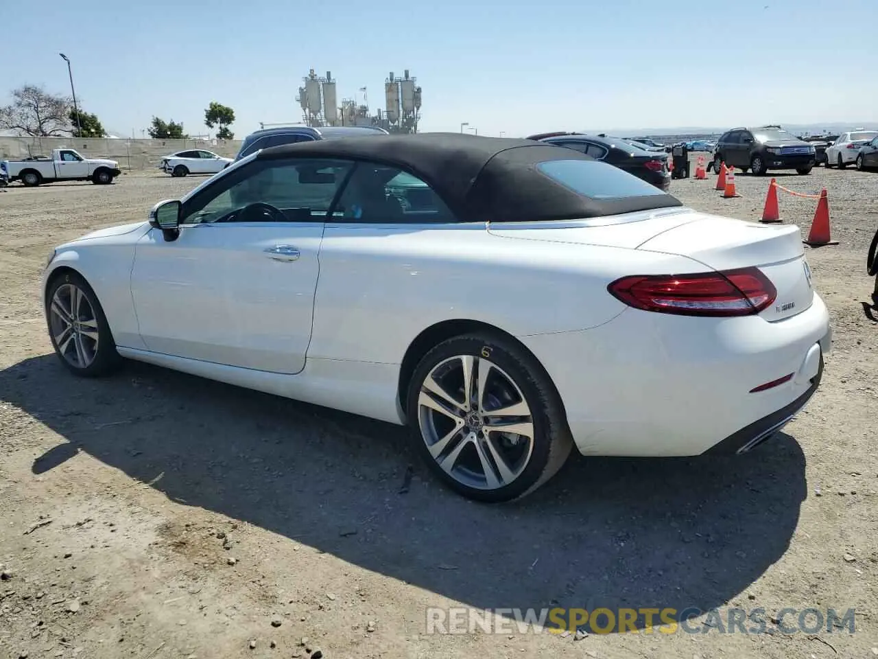 2 fotografías del automóvil dañado WDDWK8DB8KF870731 MERCEDES-BENZ C-CLASS 2019