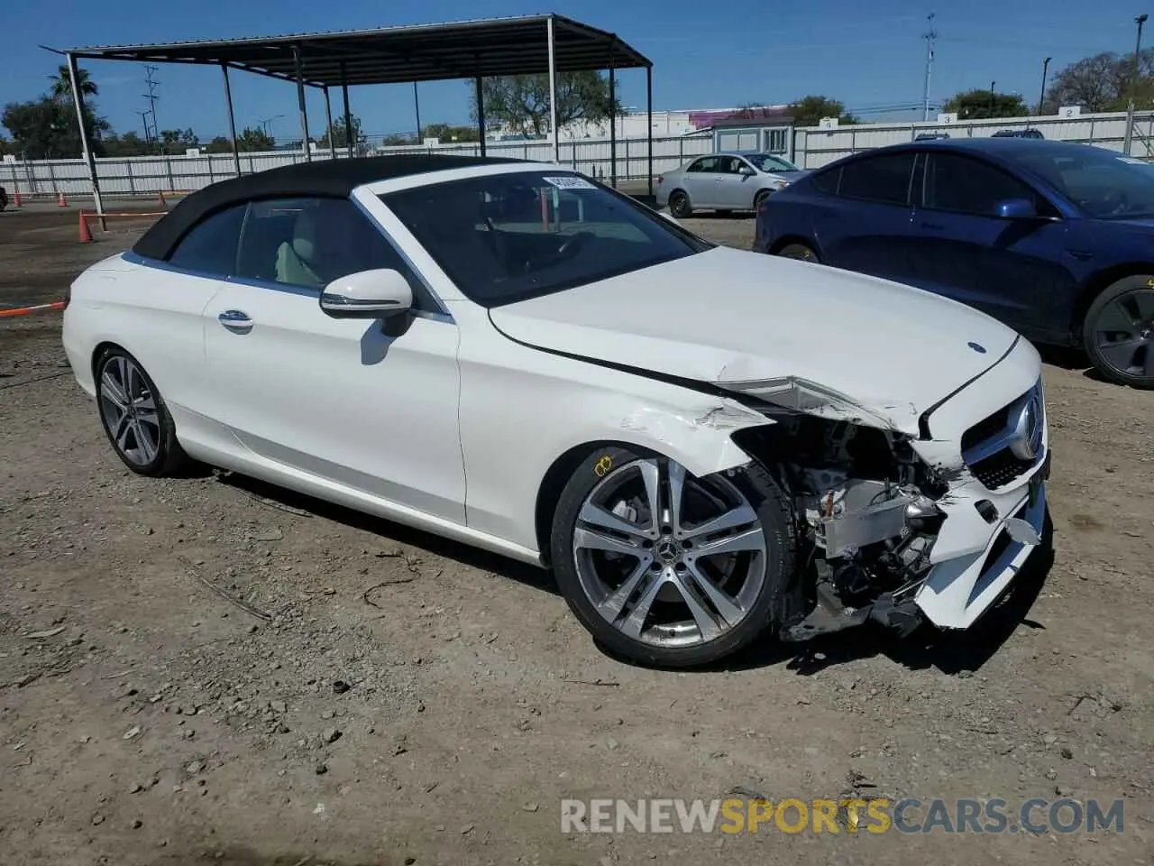 4 fotografías del automóvil dañado WDDWK8DB8KF870731 MERCEDES-BENZ C-CLASS 2019