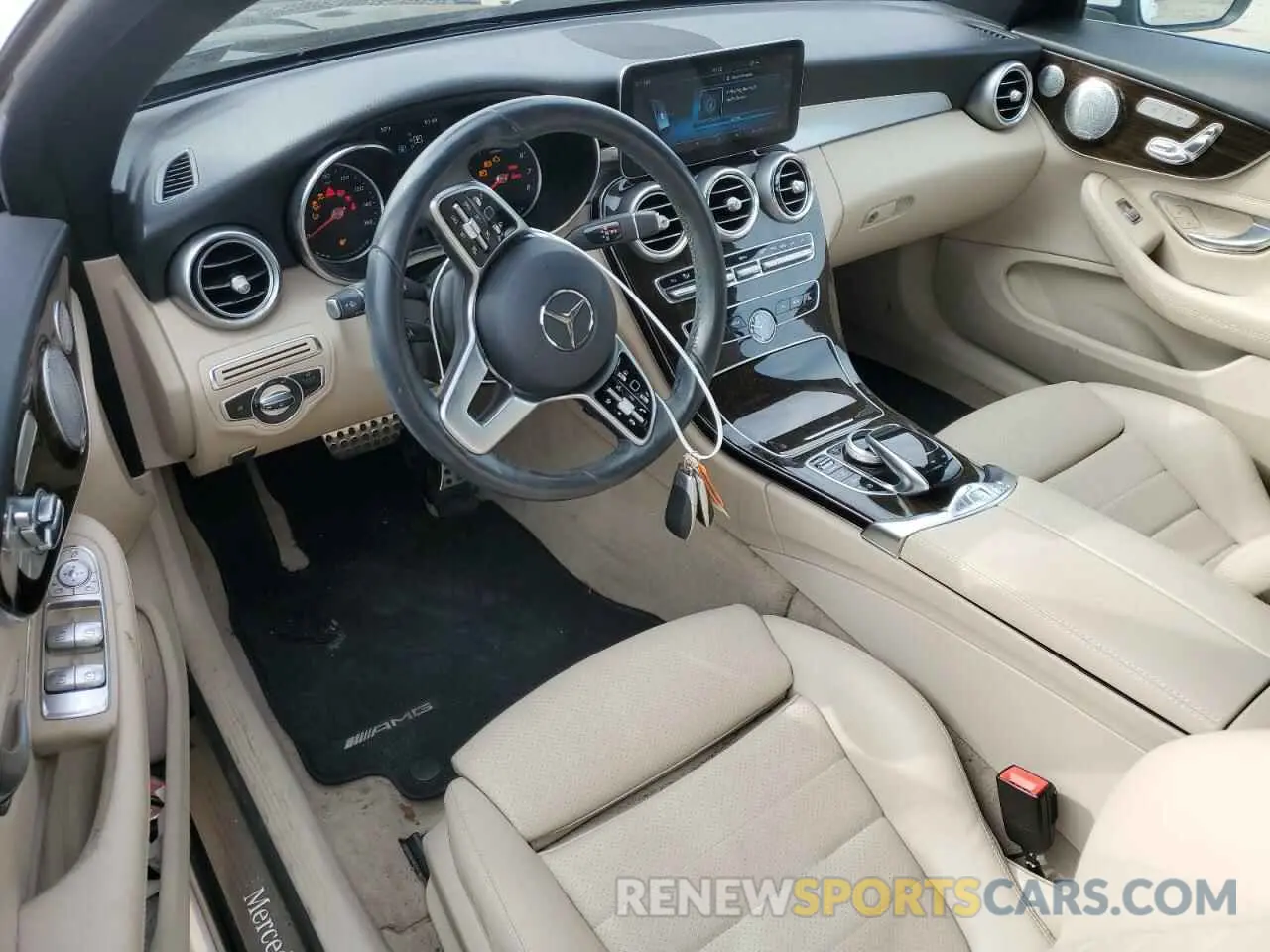 8 fotografías del automóvil dañado WDDWK8EB0KF844381 MERCEDES-BENZ C-CLASS 2019