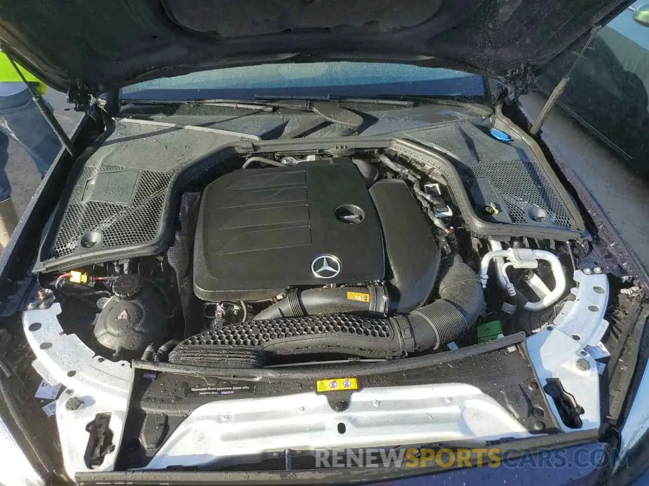 12 fotografías del automóvil dañado WDDWK8EB3KF851180 MERCEDES-BENZ C-CLASS 2019