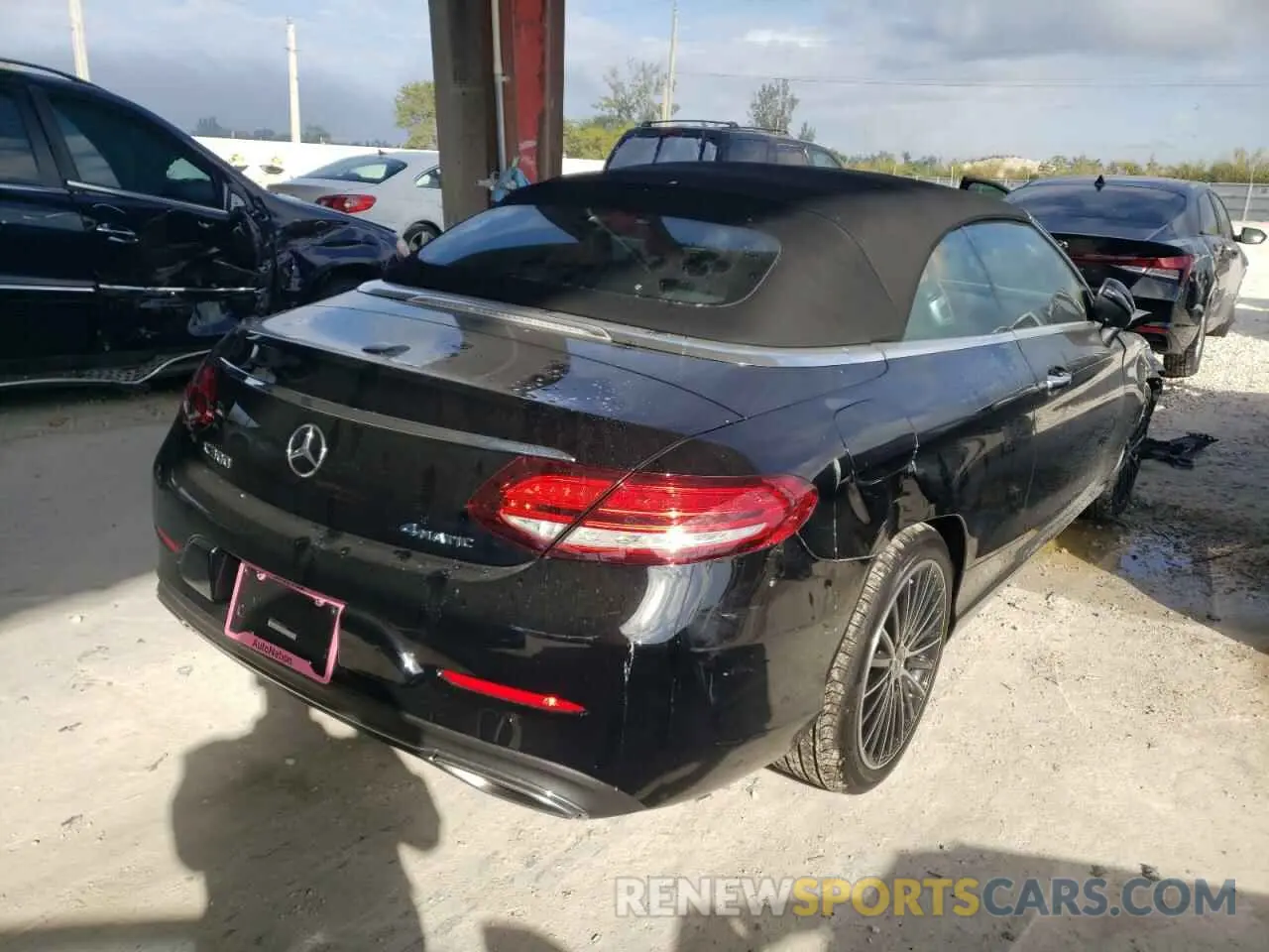 4 fotografías del automóvil dañado WDDWK8EB5KF834431 MERCEDES-BENZ C-CLASS 2019