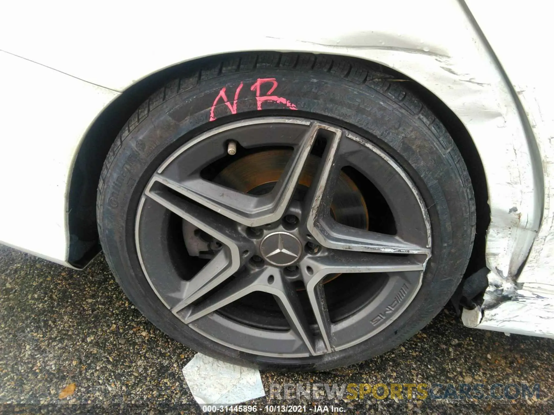 15 fotografías del automóvil dañado 55SWF6EB0LU330327 MERCEDES-BENZ C-CLASS 2020