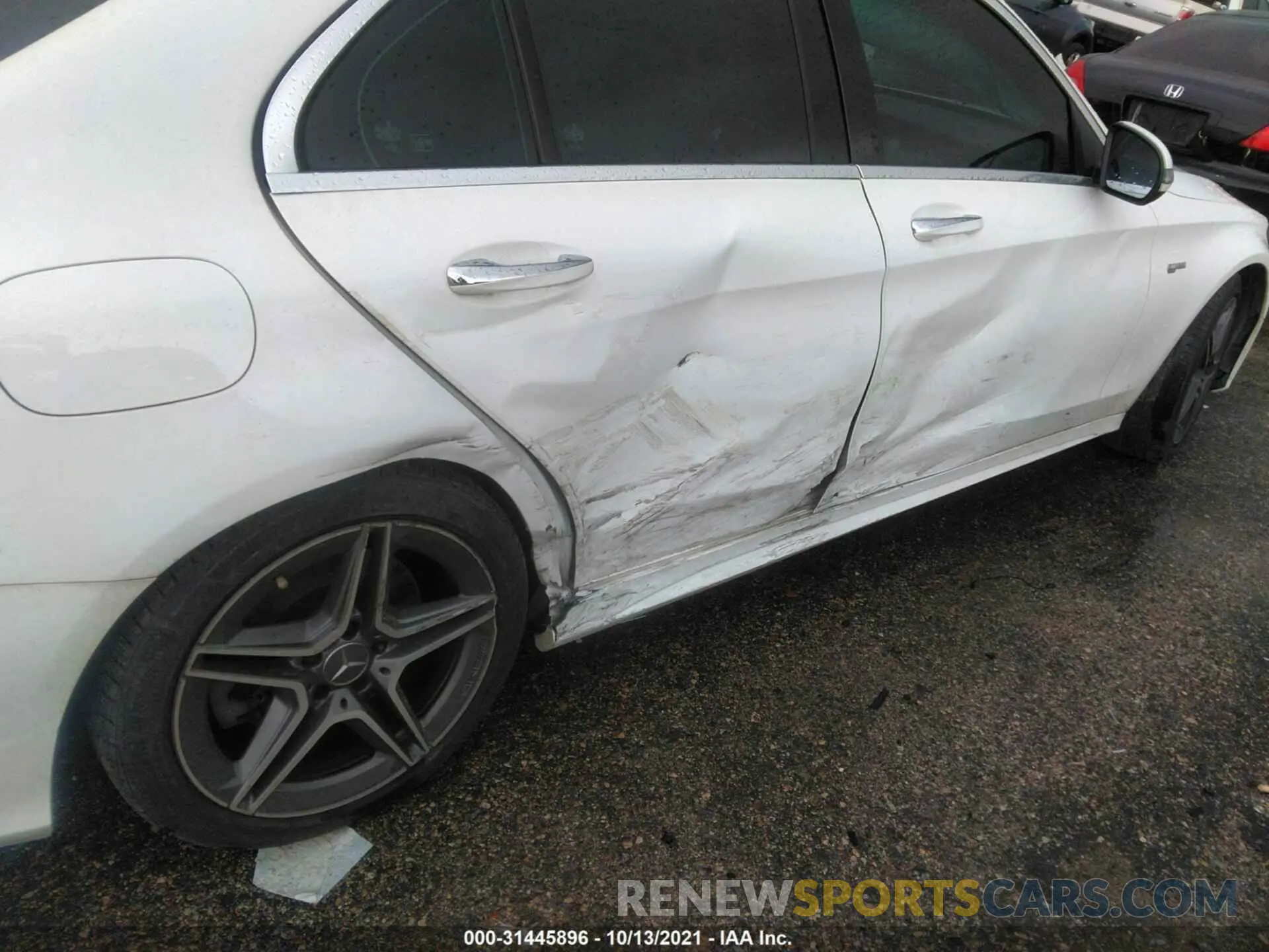 6 fotografías del automóvil dañado 55SWF6EB0LU330327 MERCEDES-BENZ C-CLASS 2020