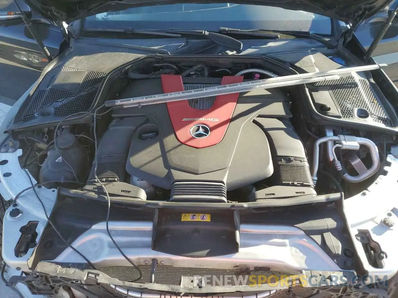 11 fotografías del automóvil dañado 55SWF6EB2LU329244 MERCEDES-BENZ C-CLASS 2020