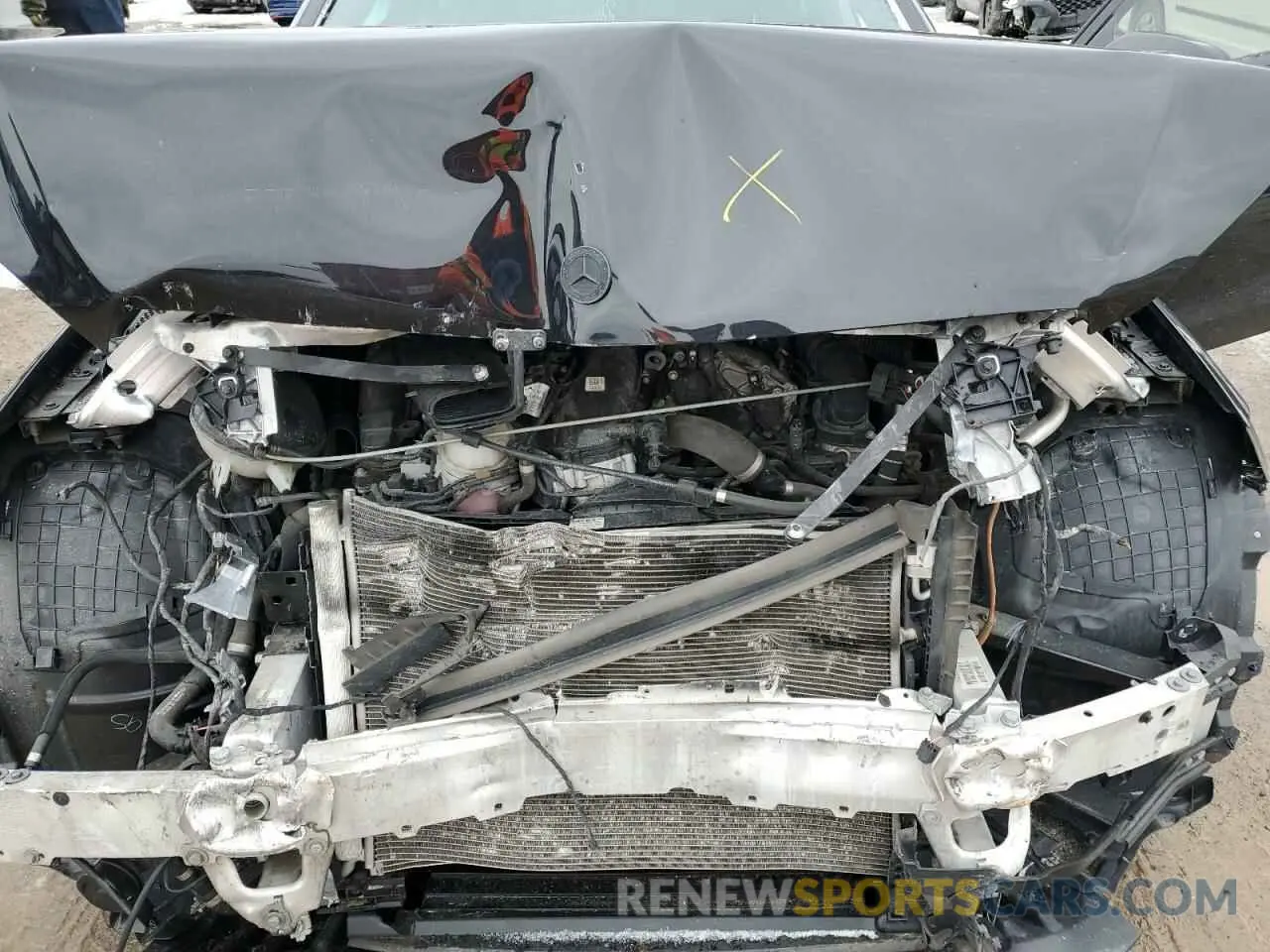 11 fotografías del automóvil dañado 55SWF6EB3LU334503 MERCEDES-BENZ C-CLASS 2020