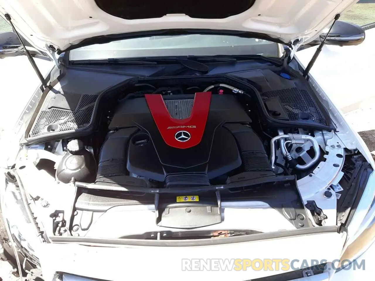 7 fotografías del automóvil dañado 55SWF6EB4LU324871 MERCEDES-BENZ C-CLASS 2020
